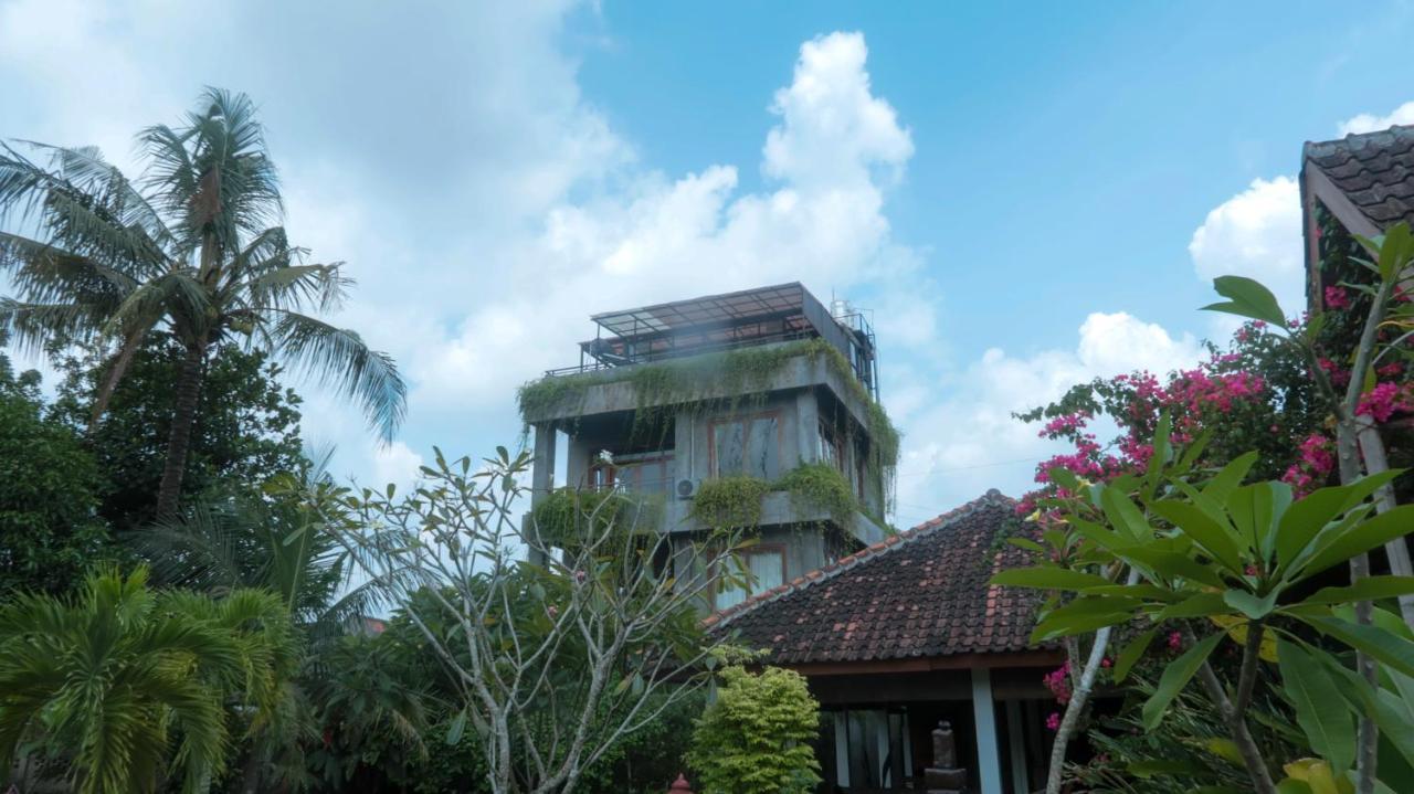 Ohmmstay - Rumah Pendopo Tanjungtirto Ngoại thất bức ảnh