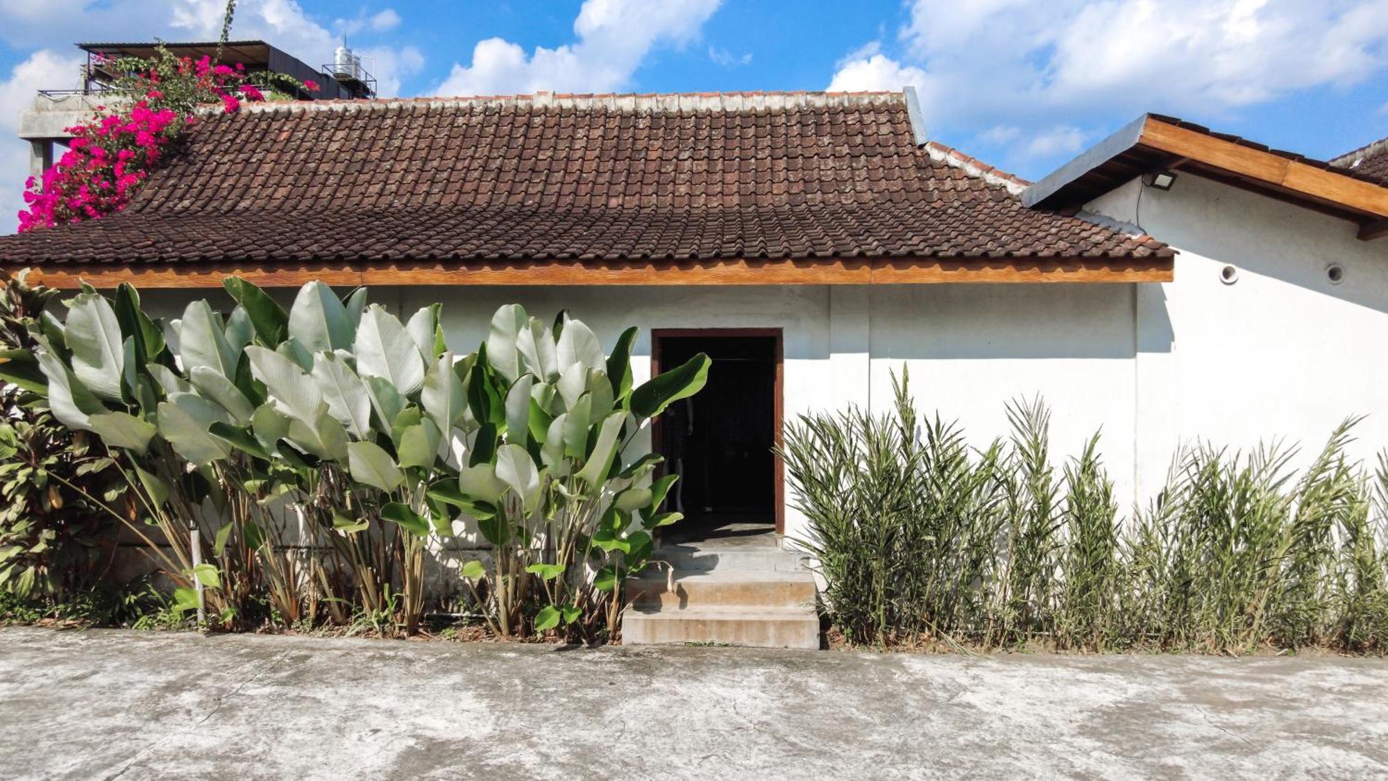 Ohmmstay - Rumah Pendopo Tanjungtirto Ngoại thất bức ảnh