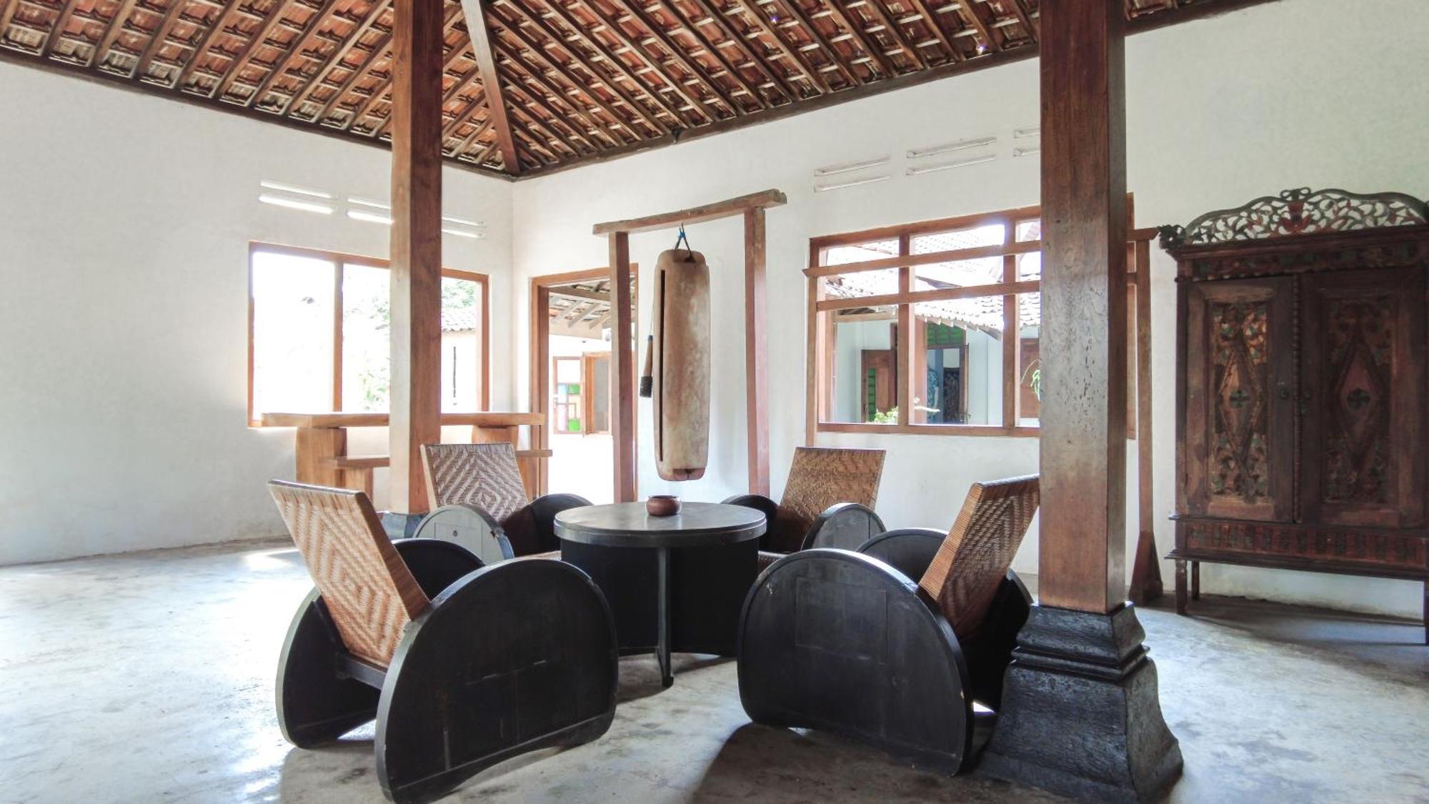 Ohmmstay - Rumah Pendopo Tanjungtirto Ngoại thất bức ảnh