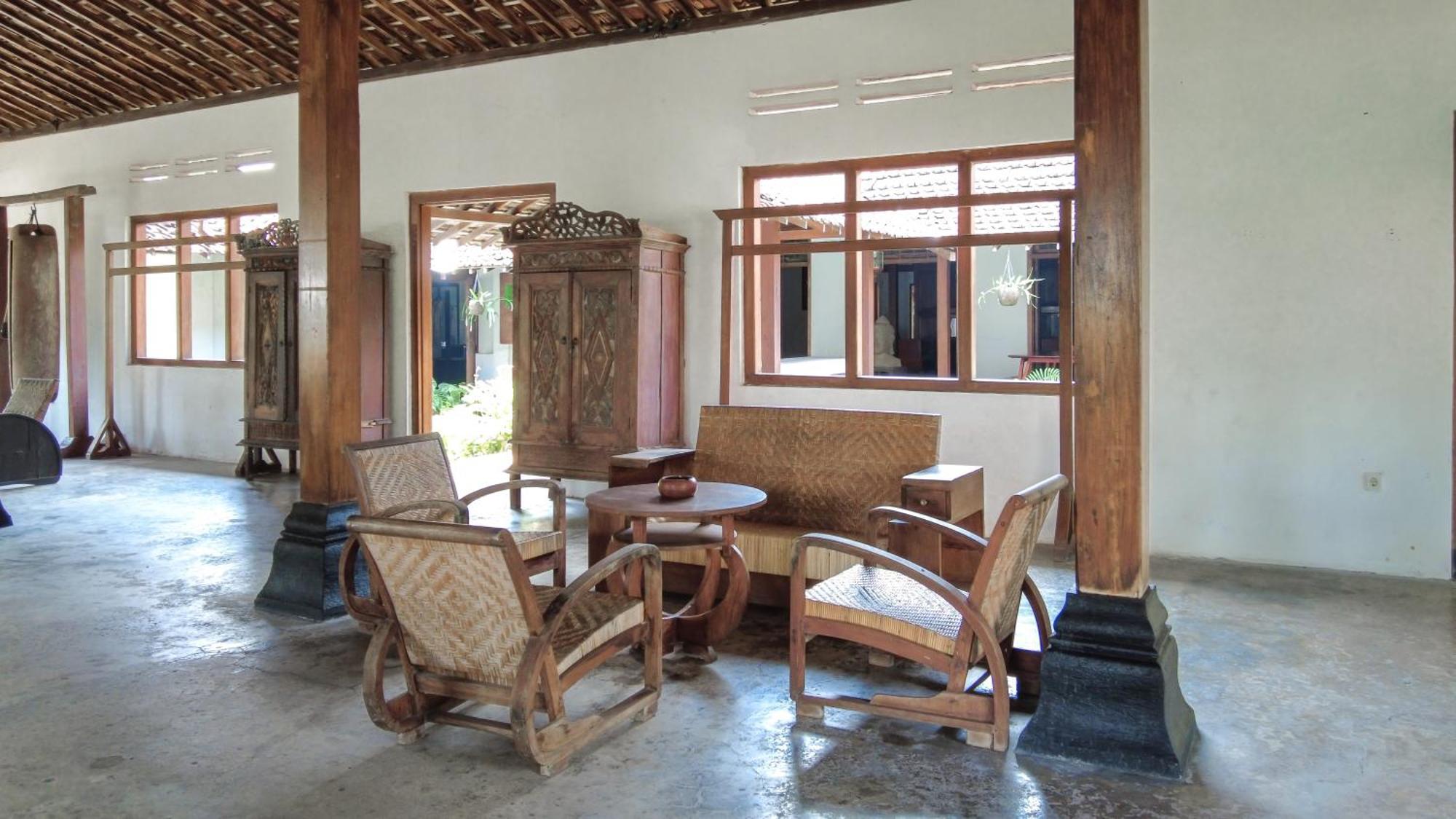 Ohmmstay - Rumah Pendopo Tanjungtirto Ngoại thất bức ảnh